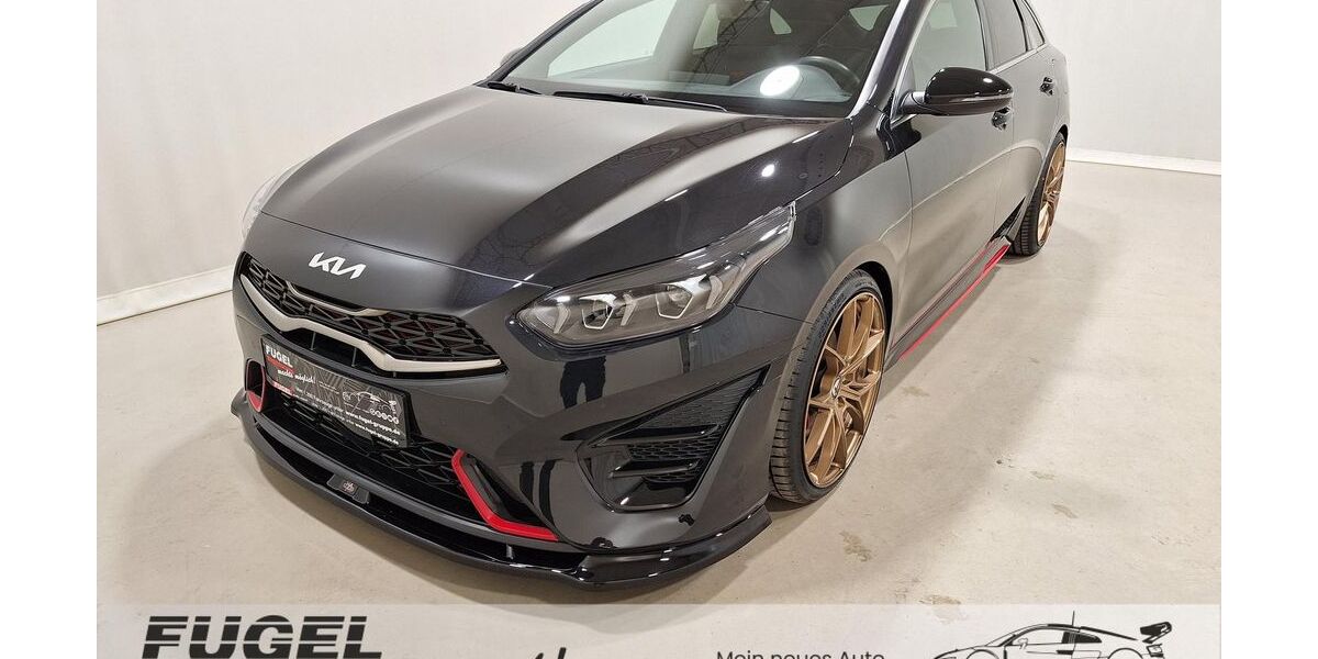 Kia pro ceed / ProCeed 26.225 km 31.899 &euro; Dresden 01157