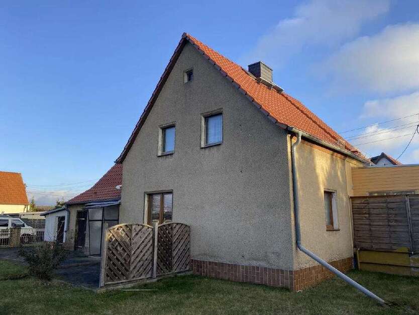 Haus zum Kaufen in Nünchritz 50.000 € 50 m²