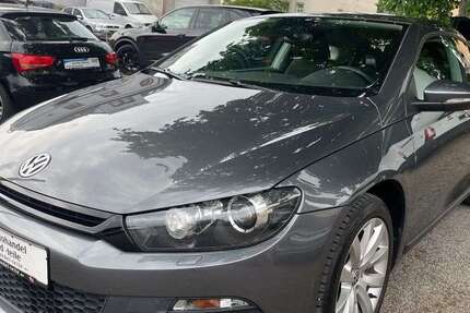 VW Scirocco 105.744 km 7.999 &euro; Radebeul 01445