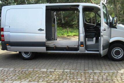 Mercedes-Benz Sprinter 218.000 km 14.199 &euro; Gröbern bei Meissen 01689