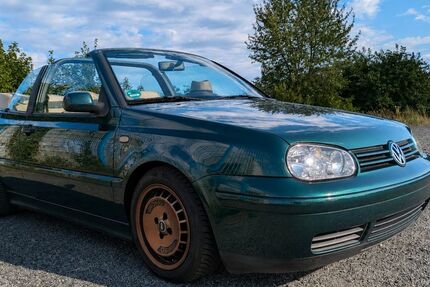 VW Golf 176.000 km 3.500 &euro; Bannewitz 01728