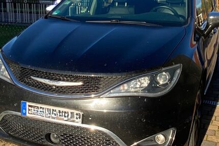 Chrysler Pacifica 155.700 km 19.600 &euro; Dresden 01259
