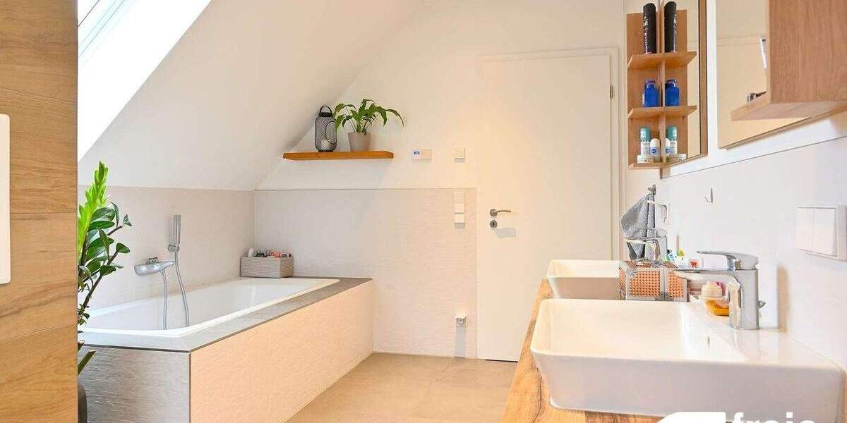 Einfamilienhaus Dresden Prohlis-Nord - 5 Zimmer, 160 m&sup2;, 795.000&euro; | Angebot:25768802