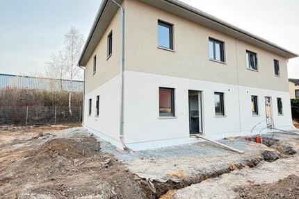 Haus Radebeul - 4.5 Zimmer, 114 m&sup2;, 1.881&euro; | Angebot:25713573