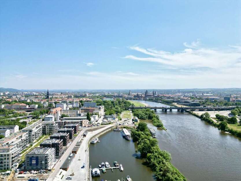 Wohnung zum Mieten in Dresden 727,82 € 95 m²