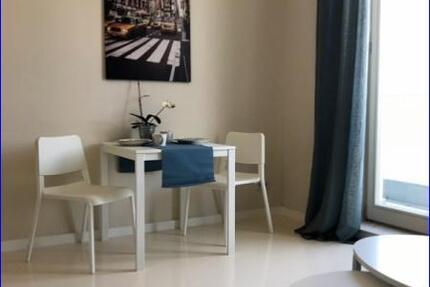 Möbliertes - kleines Apartement mit Dachgarten - frei ab sofort 2 zimmer