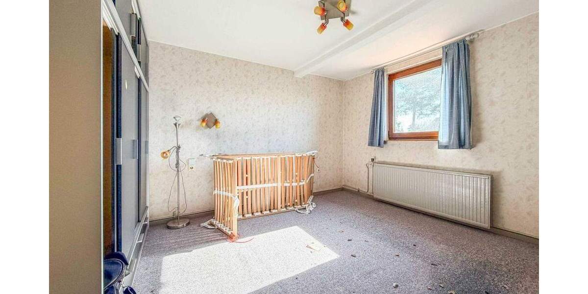 Doppelhaushälfte Dresden Klotzsche - 5 Zimmer, 118 m&sup2;, 399.900&euro; | Angebot:25802380