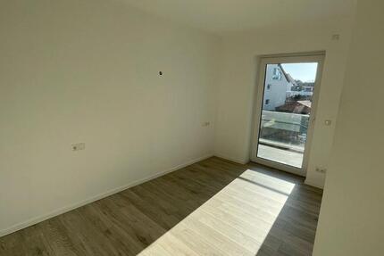 Wohnung Radeburg - 2 Zimmer, 89 m&sup2;, 1.246&euro; | Angebot:23871767