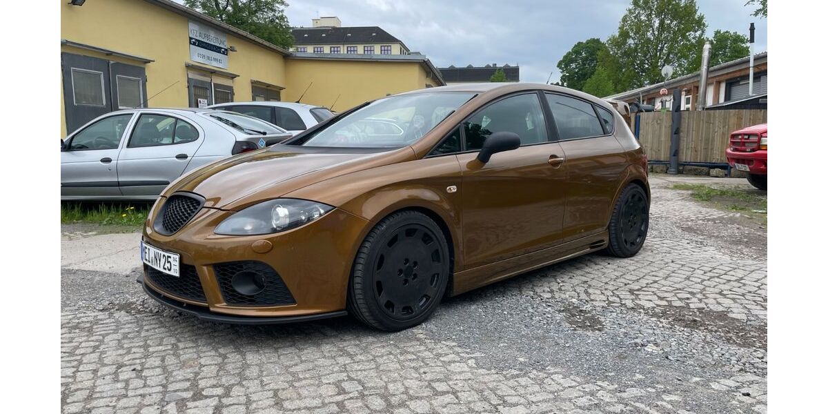 Seat Leon 378.871 km 3.999 &euro; Dresden 01259
