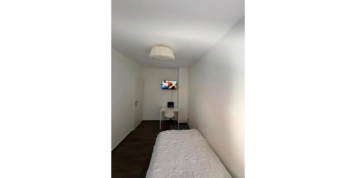 Etagenwohnung Radeberg - 1 Zimmer, 15 m&sup2;, 380&euro; | Angebot:25352417