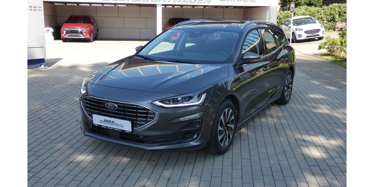 Ford Focus 13.000 km 22.750 &euro; Radebeul 01445