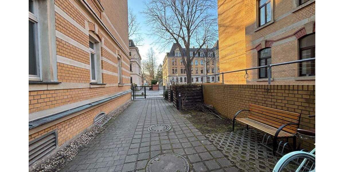 Etagenwohnung Dresden / Löbtau Löbtau-Süd - 3 Zimmer, 84 m&sup2;, 230.000&euro; | Angebot:25818410