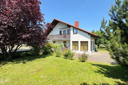 Helles, großes Einfamilienhaus mit Einliegerwohnung und Büro, Praxis oder Ferienwohnung - Haus Pohrsdorf Pohrsdorf | Angebot:27456107