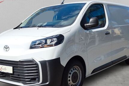 Toyota Proace (Verso) 2.000 km 37.990 € Pirna 01796