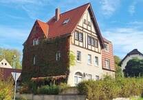 Mehrgenerationenhaus mit großem Garten und vielseitigen Nutzungsmöglichkeiten
