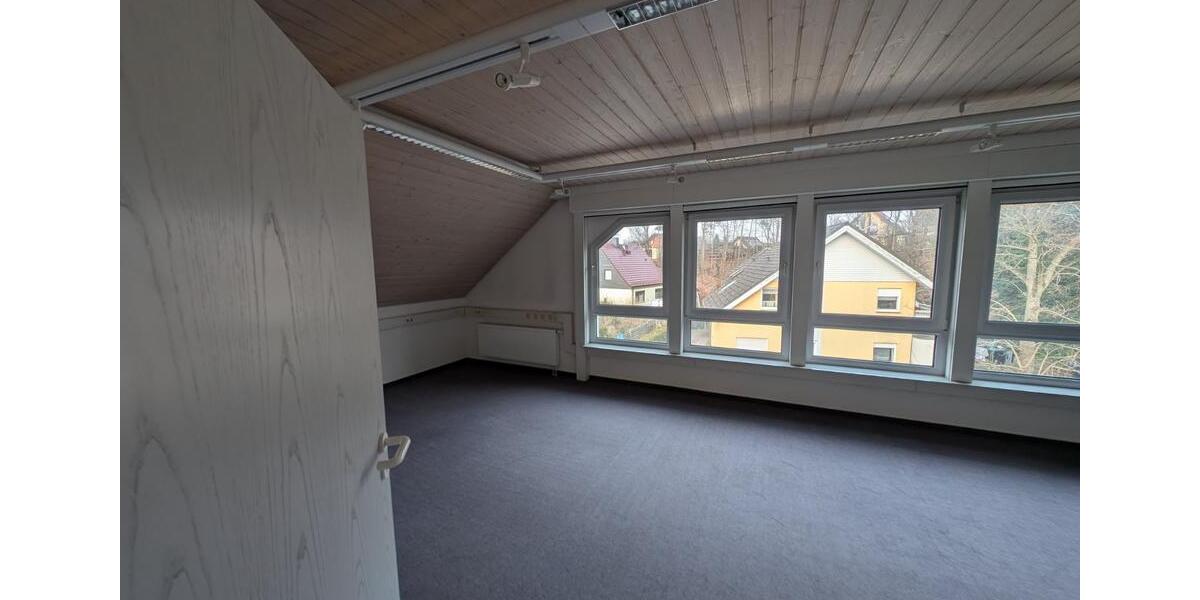 Etagenwohnung Ottendorf-Okrilla Okrilla - 4 Zimmer, 100 m&sup2;, 10&euro; | Angebot:25616809