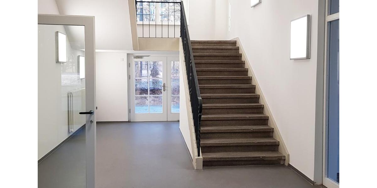 Gewerbeobjekt Dresden Klotzsche - 19&euro; | Angebot:26243226
