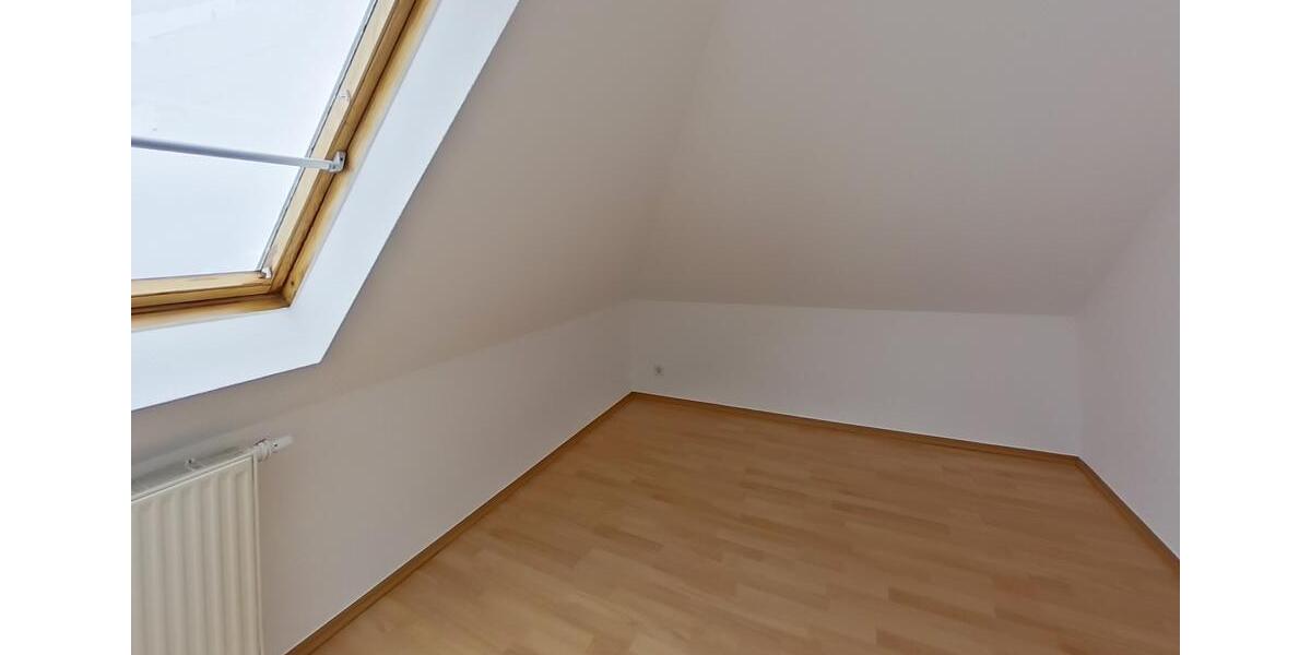 Viel Platz für die eigene kleine Familie! 3 zimmer