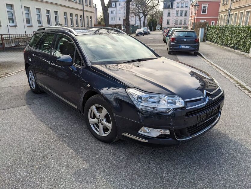 Citroen C5 185.000 km 2.600 € Dresden 01139