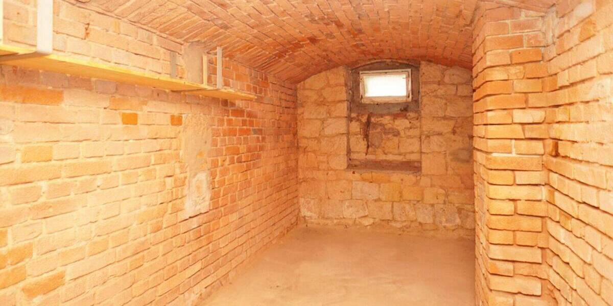 Etagenwohnung Radebeul - 2 Zimmer, 60 m&sup2;, 150.000&euro; | Angebot:26806650