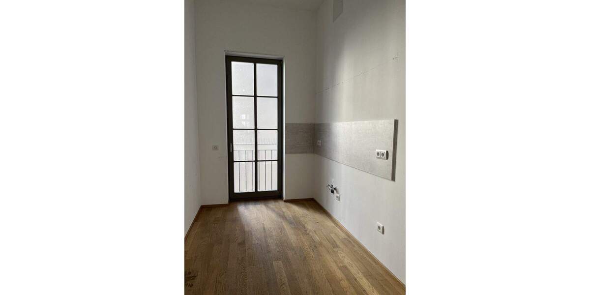 Gewerbeobjekt Dresden Innere Altstadt - 2 Zimmer, 89 m&sup2;, 1.737&euro; | Angebot:25866328