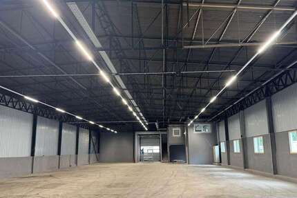 Halle in Dohna 6.800 € 1366 m² zimmer