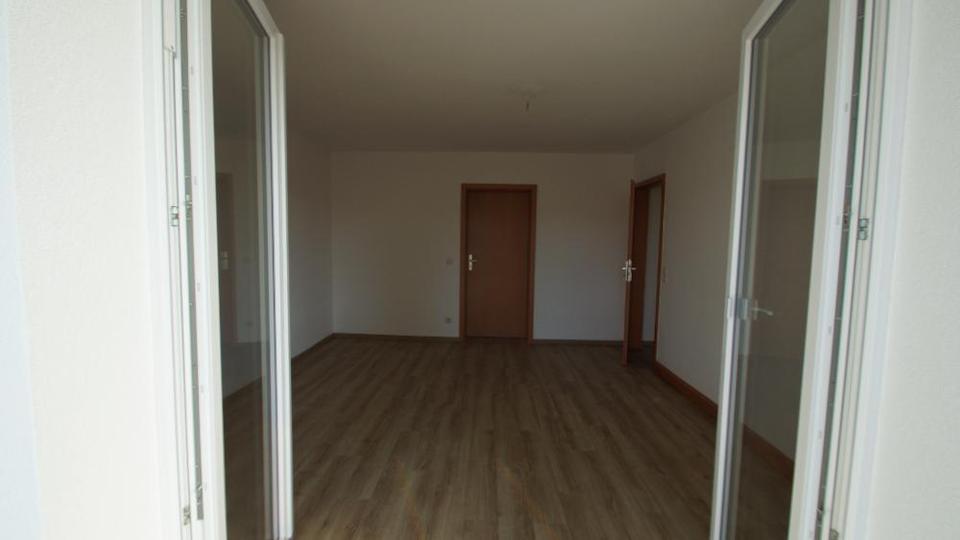 Etagenwohnung Dippoldiswalde - 3 Zimmer, 62 m&sup2;, 447&euro; | Angebot:25432227