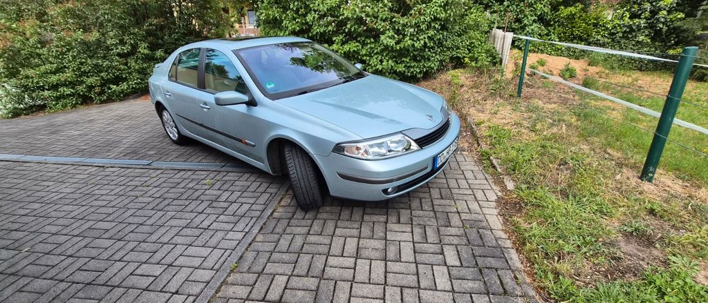 Renault Laguna 89.500 km 2.790 &euro; Dresden 01129