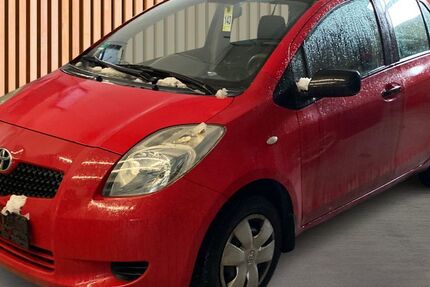 Toyota Yaris 158.545 km 2.480 &euro; Dresden 01328