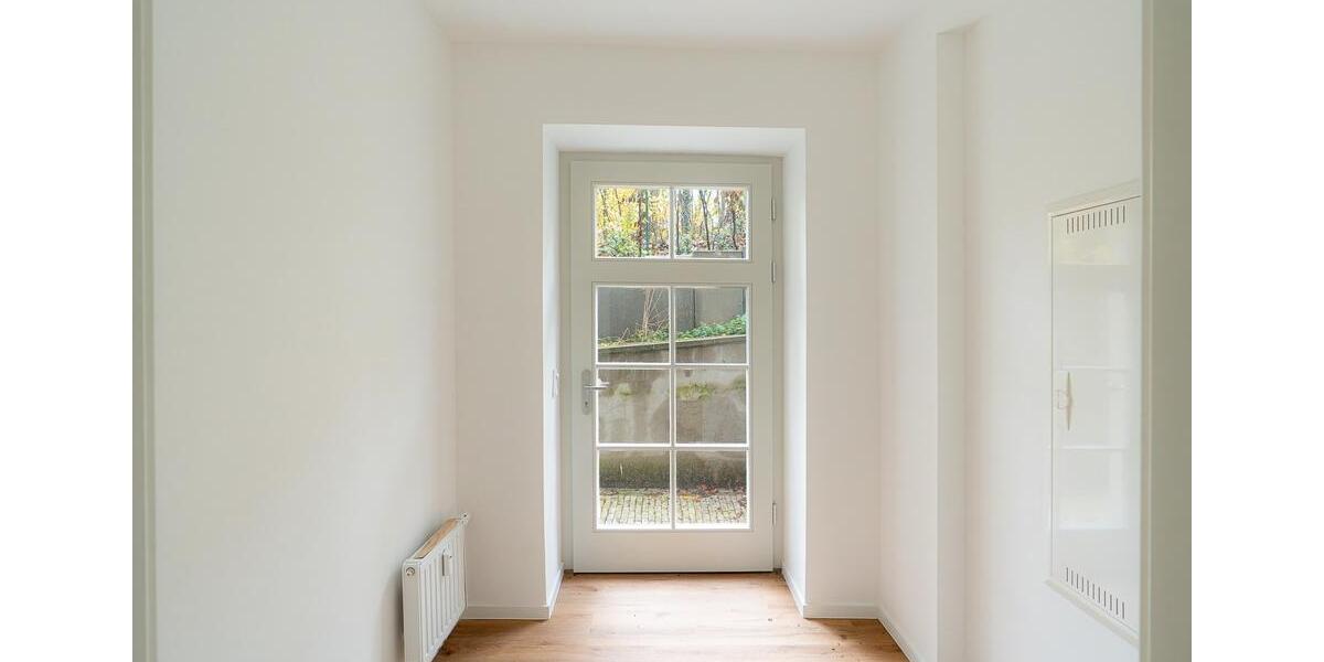 Etagenwohnung Dresden Loschwitz - 3 Zimmer, 118 m&sup2;, 1.300&euro; | Angebot:25483674