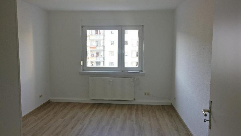 Etagenwohnung Dippoldiswalde - 3 Zimmer, 63 m&sup2;, 449&euro; | Angebot:25432228