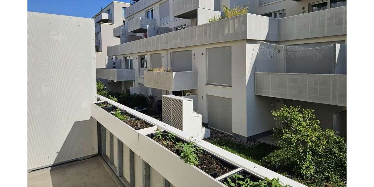 Etagenwohnung Dresden Seevorstadt - 2 Zimmer, 64 m&sup2;, 906&euro; | Angebot:27504337
