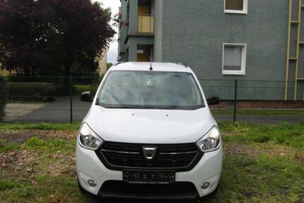 Dacia Lodgy 123.088 km 8.800 &euro; Dresden 01237