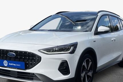 Ford Focus 18.194 km 26.440 € Dresden 01159