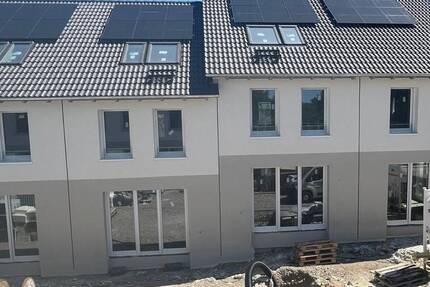Energieeffizientes Reihenhaus mit Sonder-Afa 5+5 % KfW-Förderung in DD-Gittersee 5 zimmer