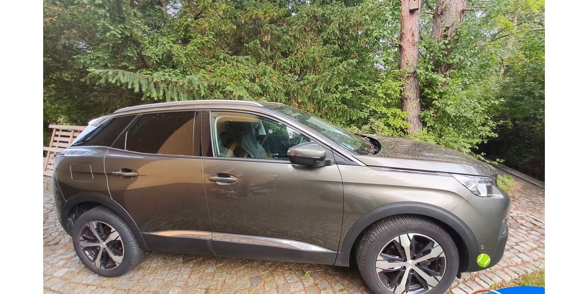 Peugeot 3008 97.000 km 12.399 &euro; Dresden 01097