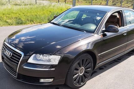 Audi A8 237.000 km 7.490 &euro; Dresden 01259