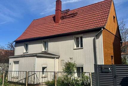 Haus Dresden Mickten - 5 Zimmer, 80 m&sup2;, 189.000&euro; | Angebot:26556787