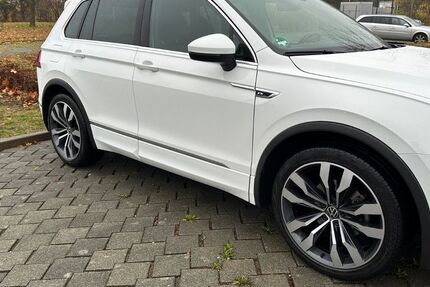 VW Tiguan 63.400 km 32.990 &euro; Dohna 01809