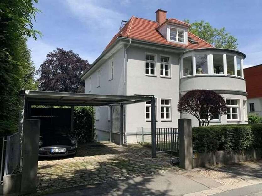 Haus zum Kaufen in Dresden 1.365.000 € 340 m²