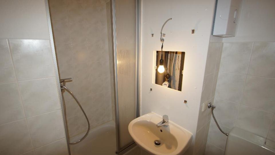 1-RWE, Nachtstromheizung, 1. OG 1 zimmer