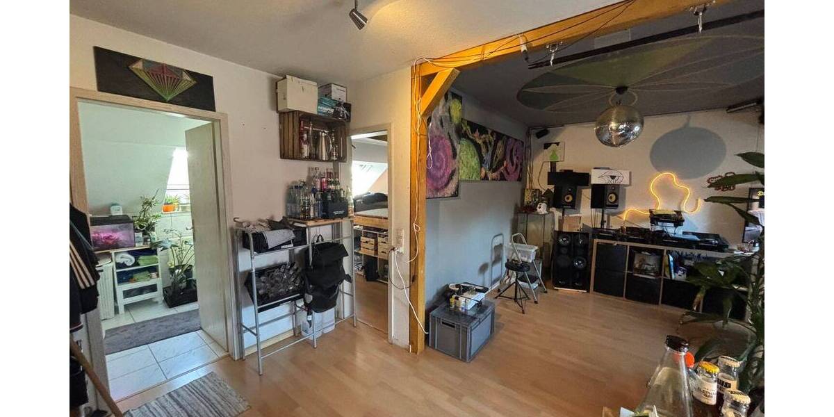 Etagenwohnung Dresden Pieschen-Nord/Trachenberge - 2 Zimmer, 35 m&sup2;, 89.000&euro; | Angebot:26188632