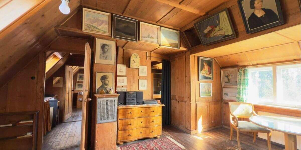 Einfamilienhaus Dresden Hellerau/Wilschdorf - 8 Zimmer, 198 m&sup2;, 495.000&euro; | Angebot:25704798