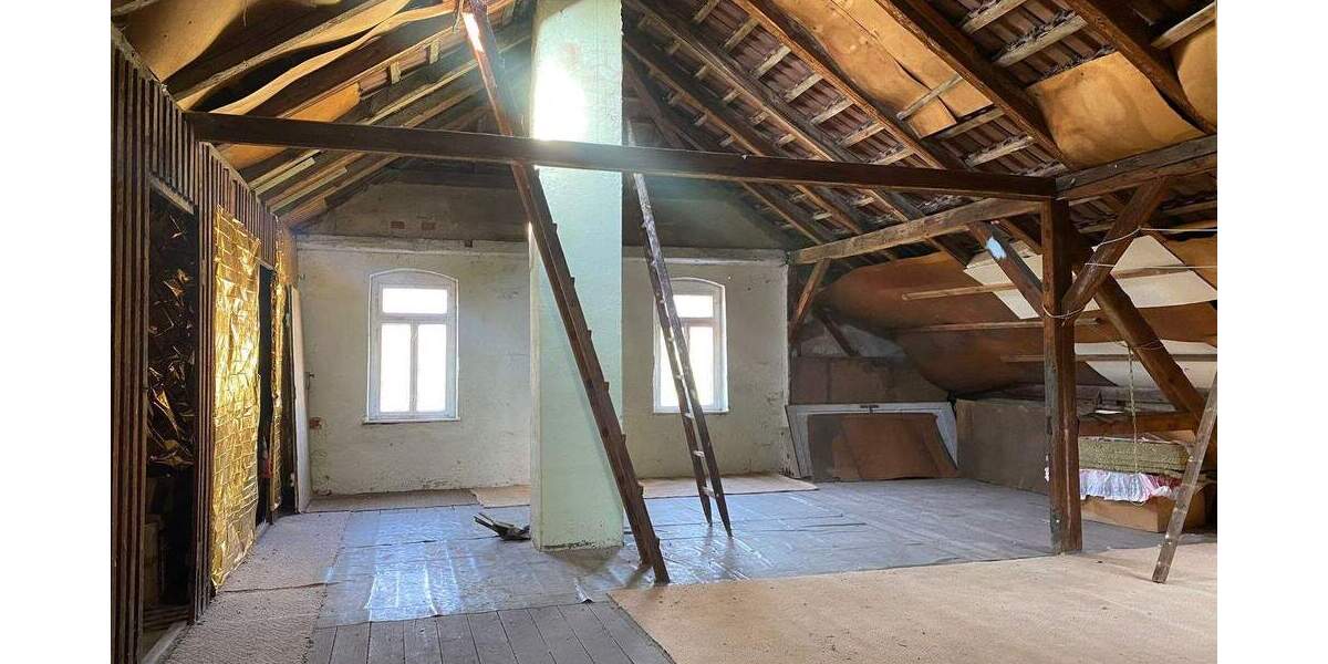 Einfamilienhaus Weinböhla - 1 Zimmer, 260 m&sup2;, 450.000&euro; | Angebot:25703571