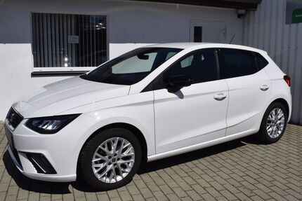 Seat Ibiza 29.000 km 16.990 &euro; Radebeul 01445