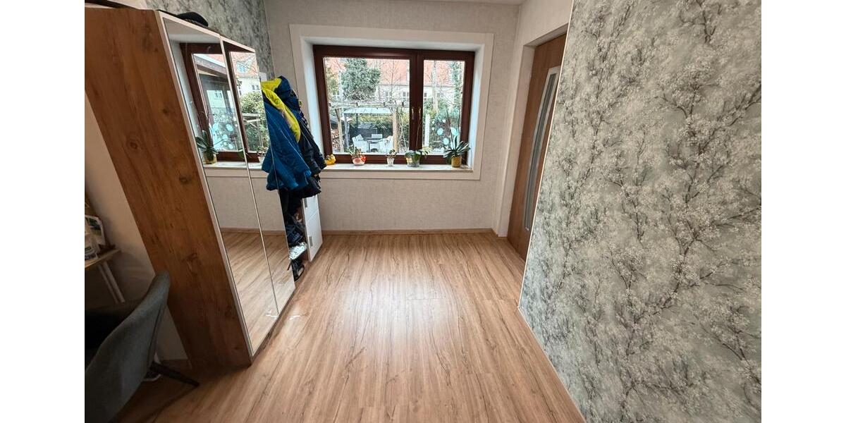 Reihenhaus Dresden Klotzsche - 4 Zimmer, 111 m&sup2;, 447.000&euro; | Angebot:26351022