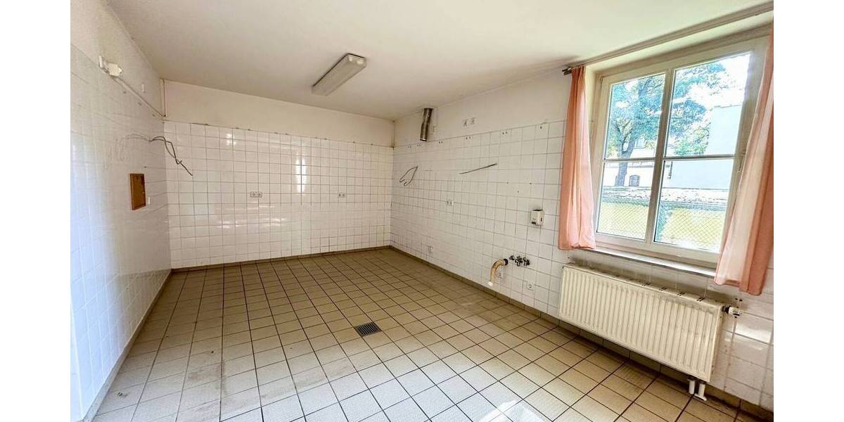 *Individuelle Rarität in ruhiger und grüner Bestlage vom Preußischen Viertel* 6 zimmer