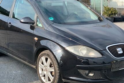 Seat Altea 122.000 km 2.290 € DRESDEN 01259