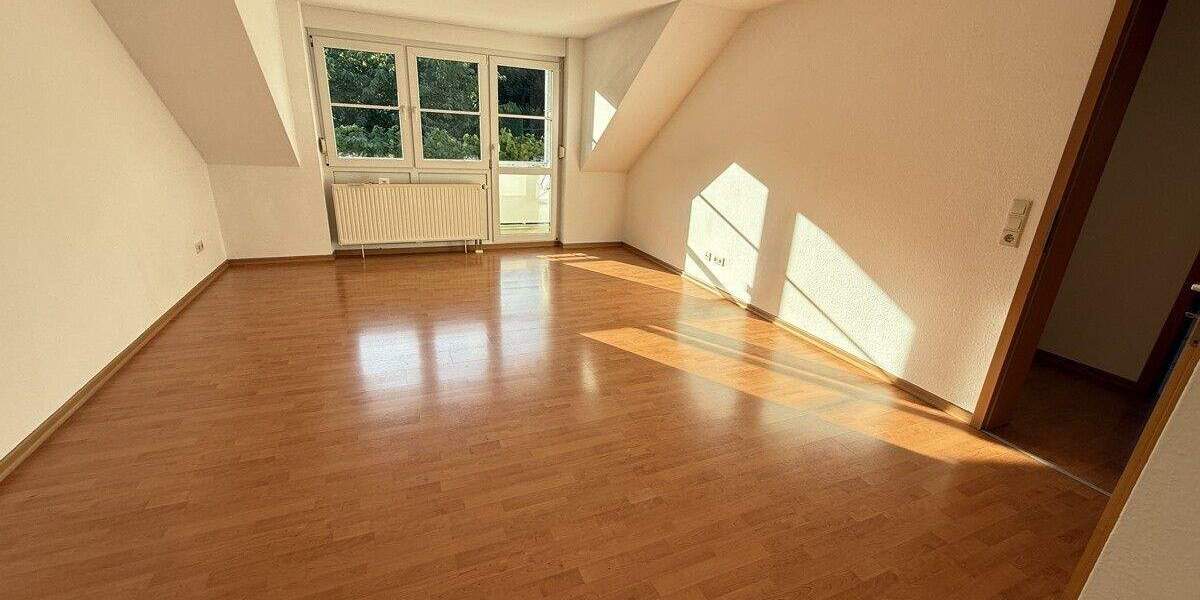 Etagenwohnung Moritzburg Boxdorf - 3 Zimmer, 80 m&sup2;, 249.000&euro; | Angebot:25726961