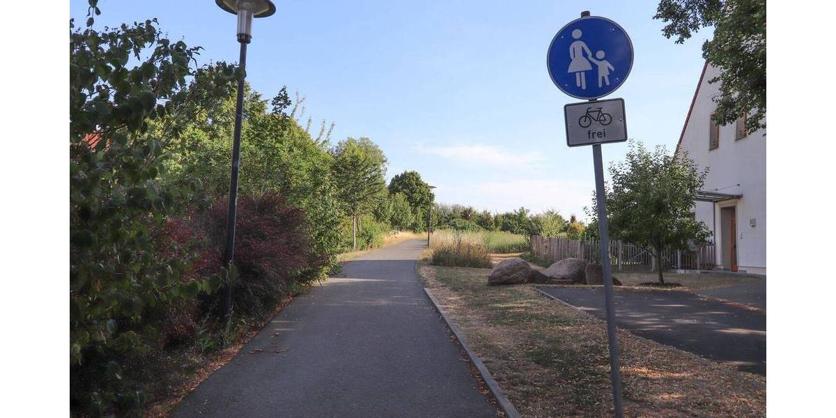 Etagenwohnung Dresden Pennrich - 2 Zimmer, 62 m&sup2;, 159.000&euro; | Angebot:25682241